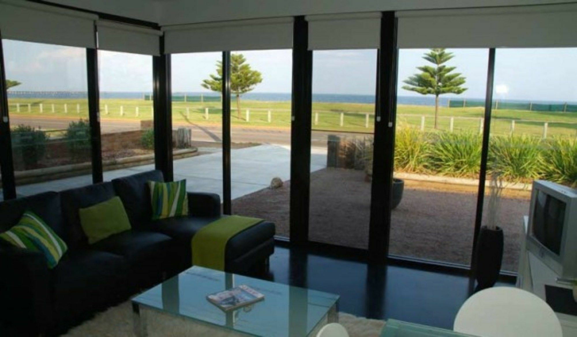 Esperance Island View Apartments Екстериор снимка